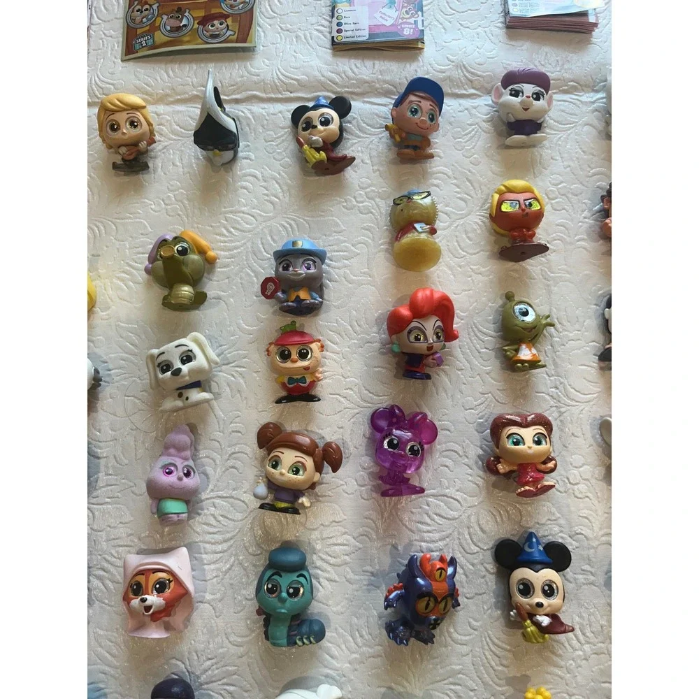 131 Disney Doorables Lot Rare Ultra Rare Flocked Glow Scented Special + Cards